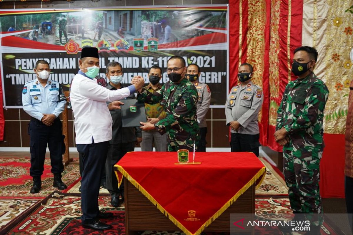 Harapan Bupati Solok pada hasil kegiatan TMMD-112 Kodim 0309