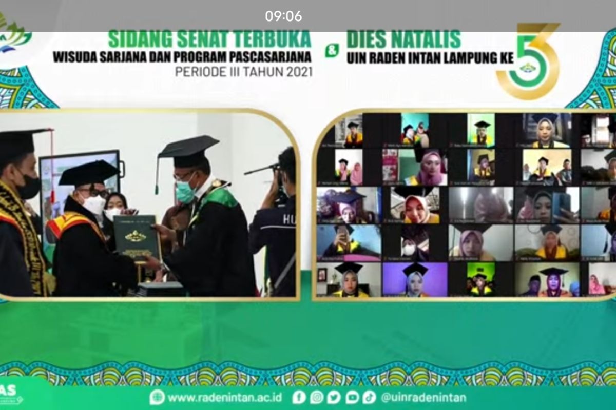 UIN Lampung berikan penghargaan kepada Tauhidi wisudawan disertasi terbaik I