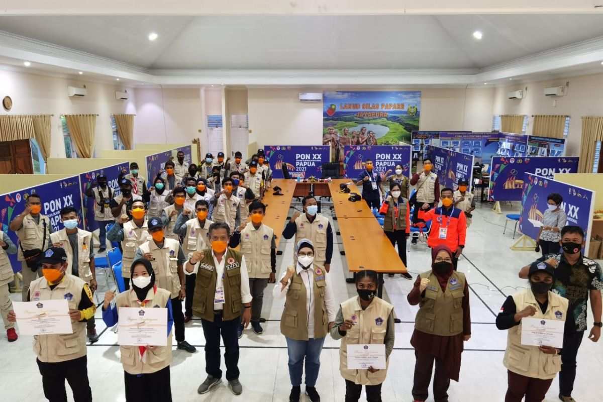 BNPB beri penghargaan kepada 445 relawan prokes di PON XX Papua
