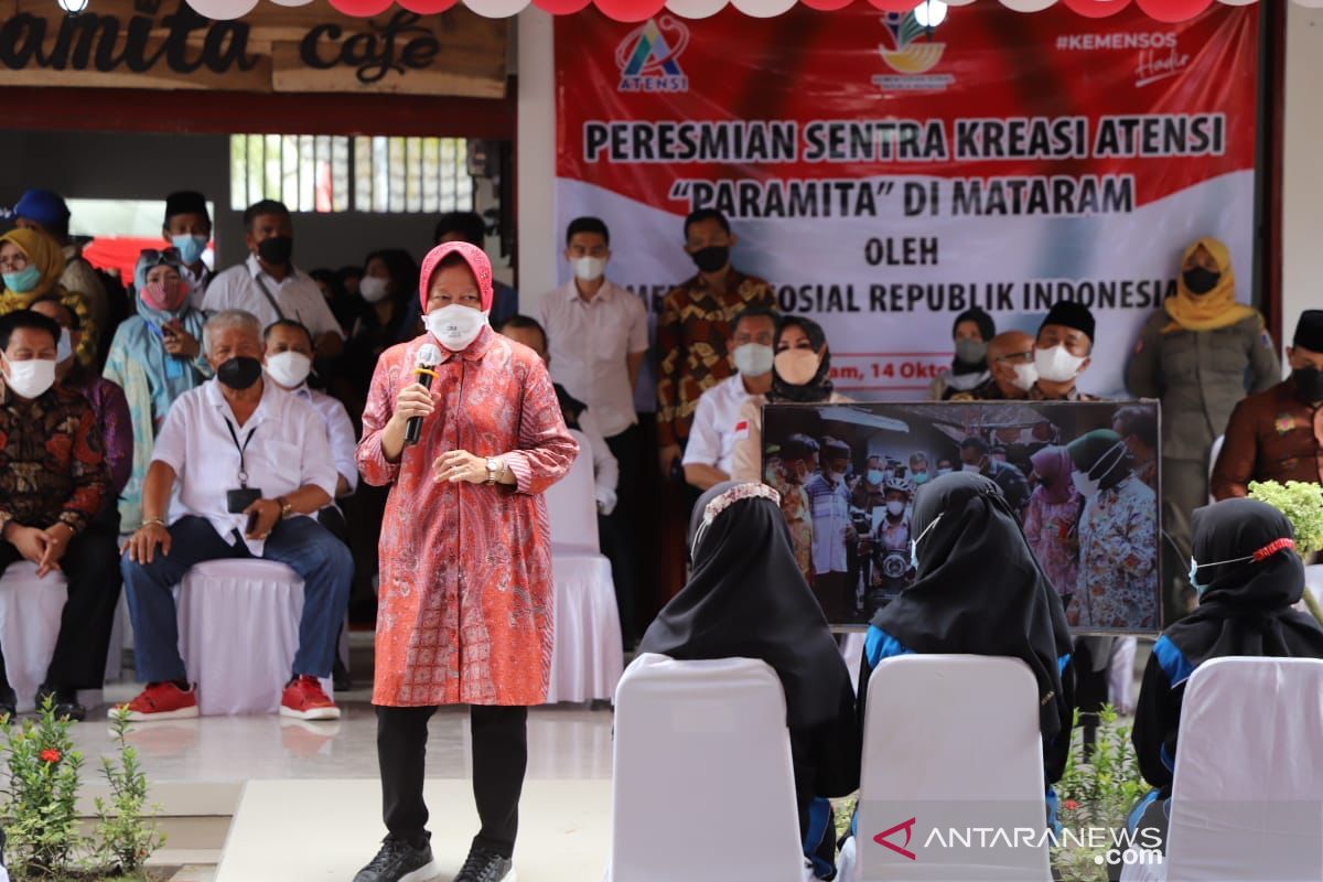 Risma inginkan karya anak-anak bernilai tinggi di SKA Paramita