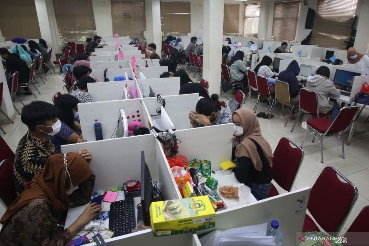 Polisi tetapkan tiga tersangka kasus pinjaman online ilegal