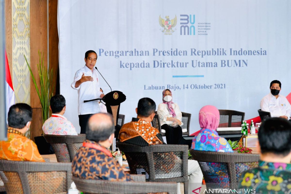 President Jokowi encourages SOEs to partner with global firms