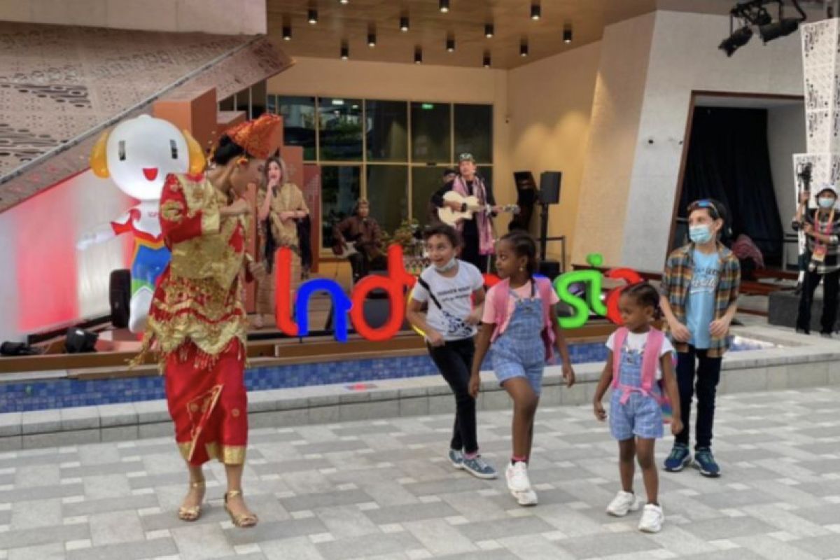 Expo Dubai visitors enthusiastically come to Indonesian Pavilion