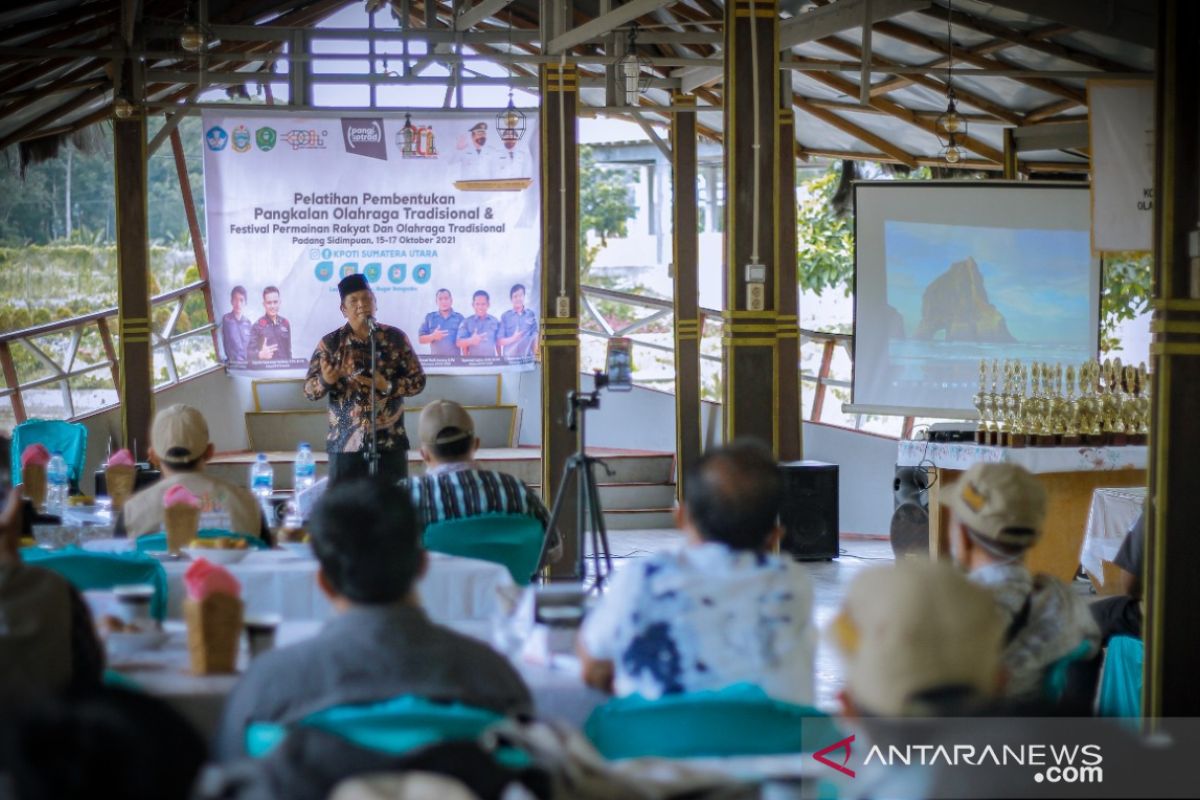 Wali kota buka pembentukan Pangkalan Olahraga Tradisional & FPROT Padangsidimpuan