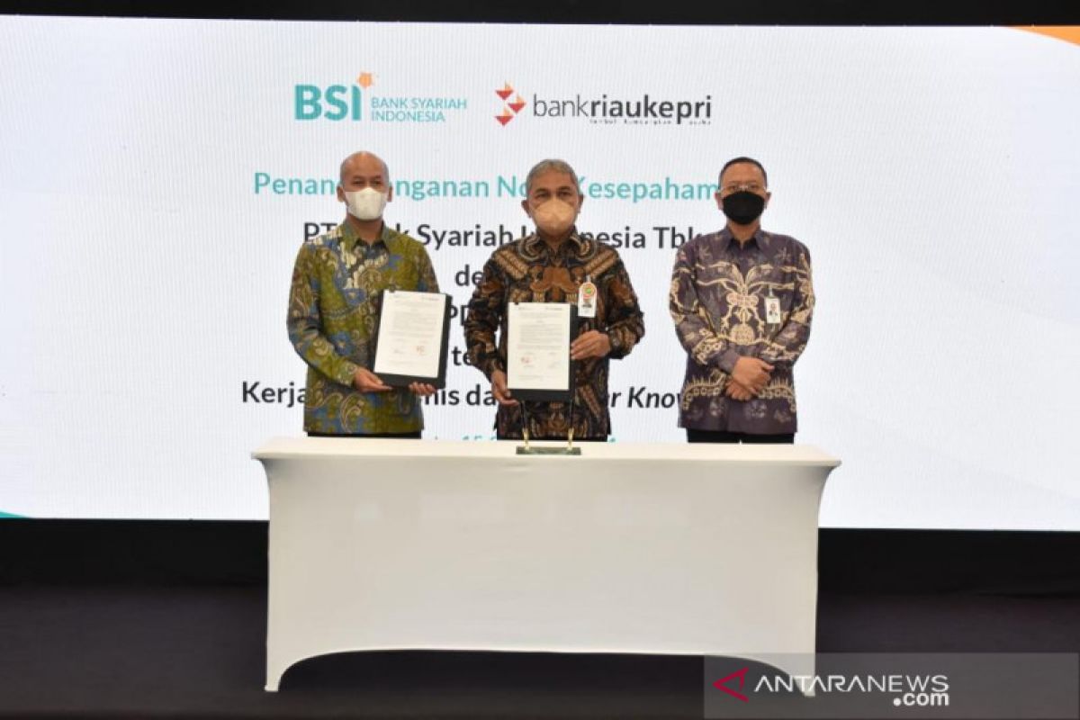 Perkuat bisnis dan transfer ilmu perbankan syariah, BRK kerja sama dengan BSI