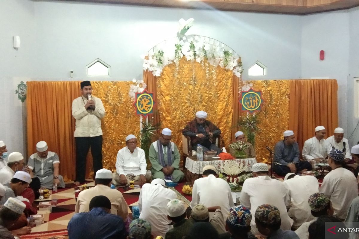 Warga Komplek CPA gelar Maulid Nabi hadirkan Habib Bagir