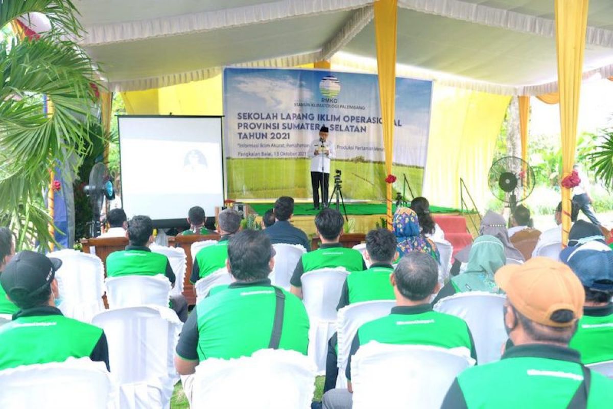 Banyuasin gelar Sekolah Lapang Iklim edukasi  petani terkait cuaca