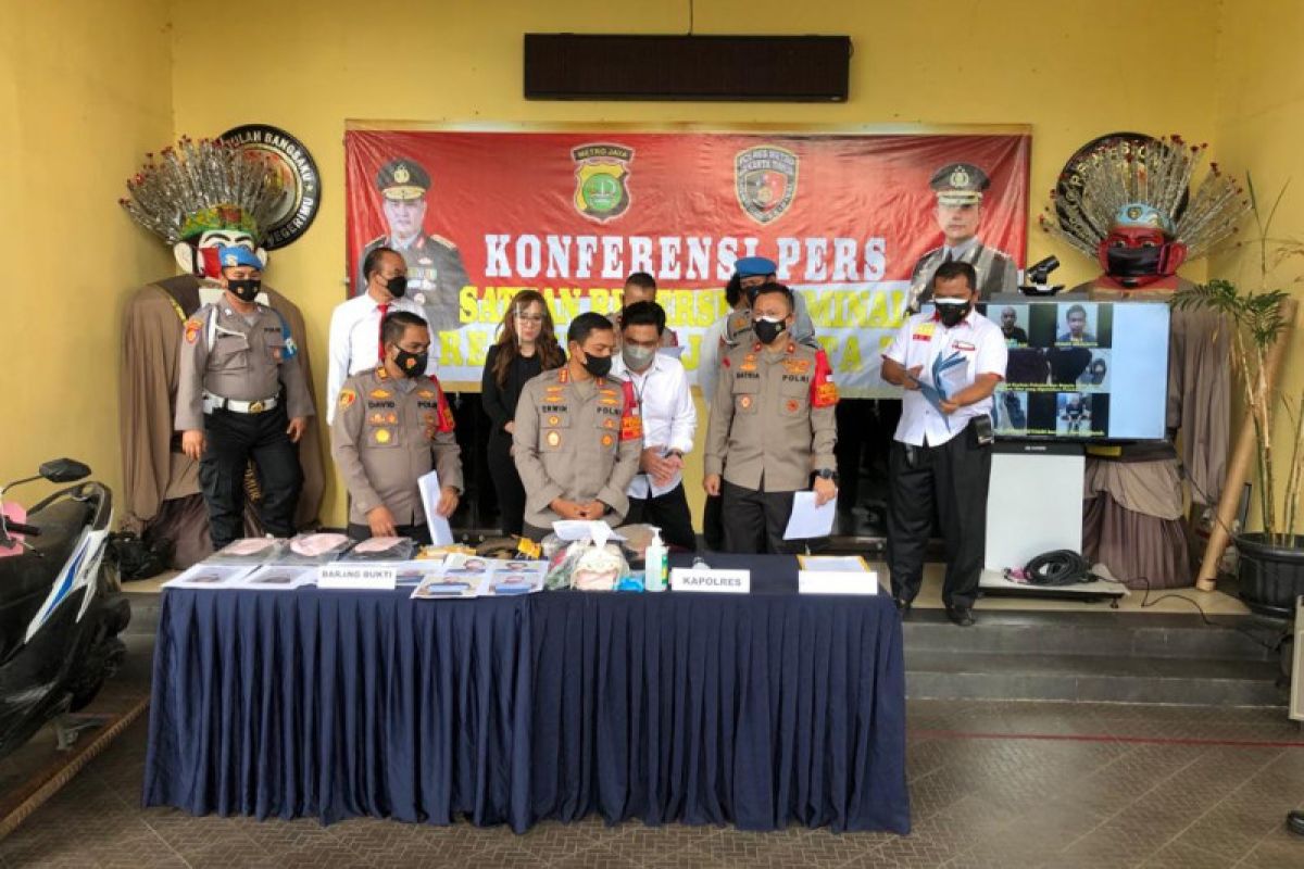 Polrestro Jaktim ringkus kawanan bajing loncat di Cakung