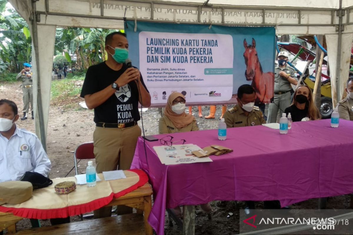 Dukung Jakarta ramah satwa, Pemkot Jaksel luncurkan KTP pemilik kuda