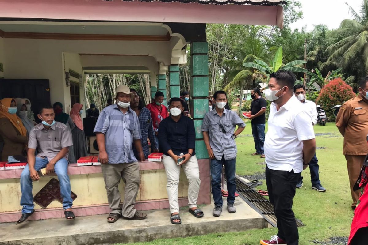 Warga Desa Purwodadi Tanbu harapkan perbaikan jalan