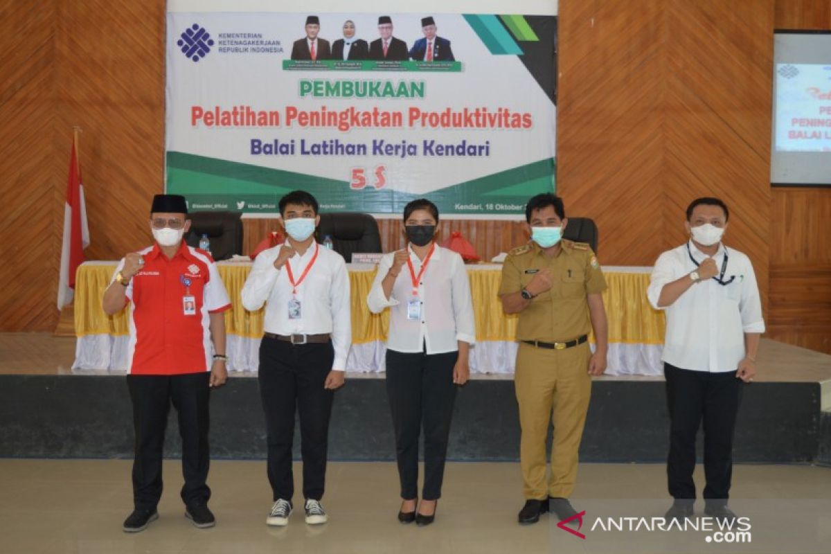 BLK Kendari dorong peningkatan produktivitas siswa program pelatihan