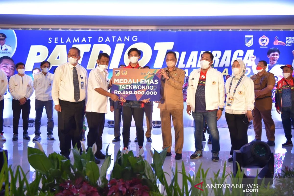 Atlet Sulawesi Tengah diguyur bonus ratusan juta rupiah dan rumah