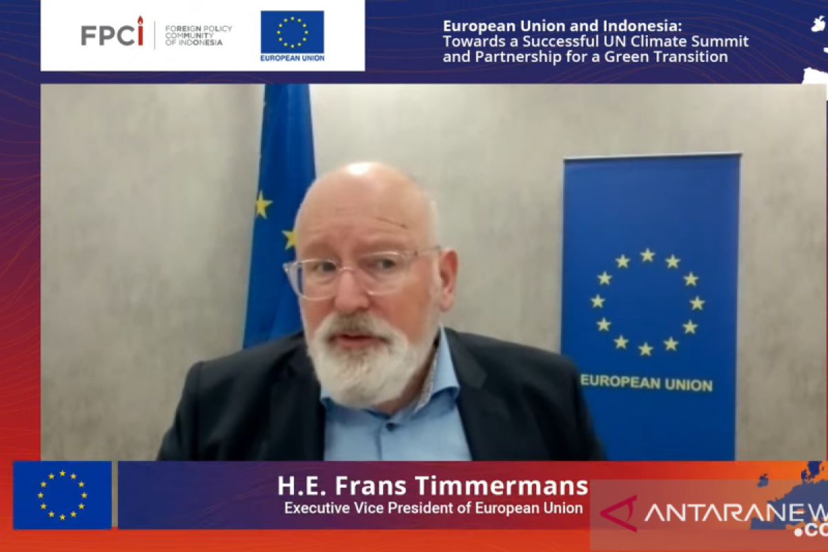 Timmermans: Gabungkan transisi energi dengan peningkatan pembangunan