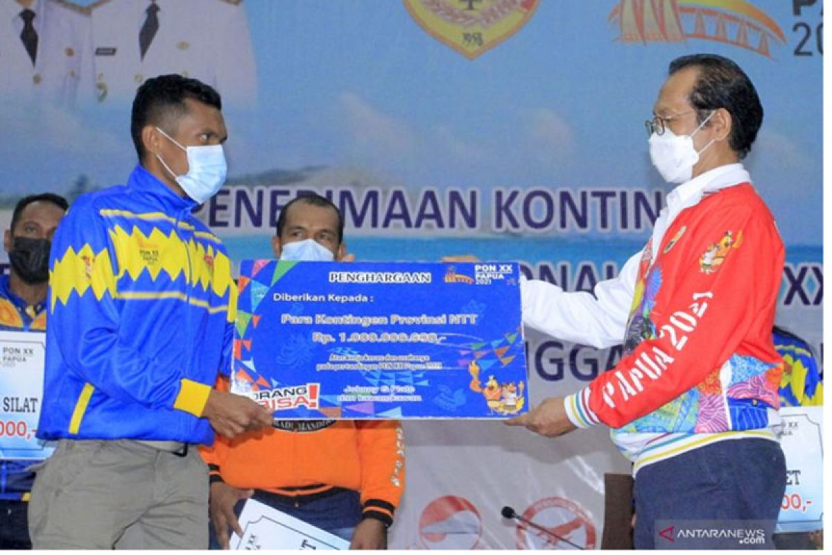 Jhony G. Plate hadiahkan bonus Rp1 miliar kepada seluruh atlet NTT