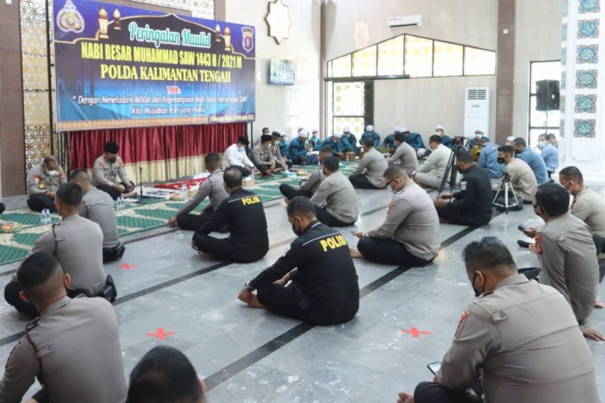 Polda Kalteng peringati Maulid Nabi dengan penerapan protokol kesehatan