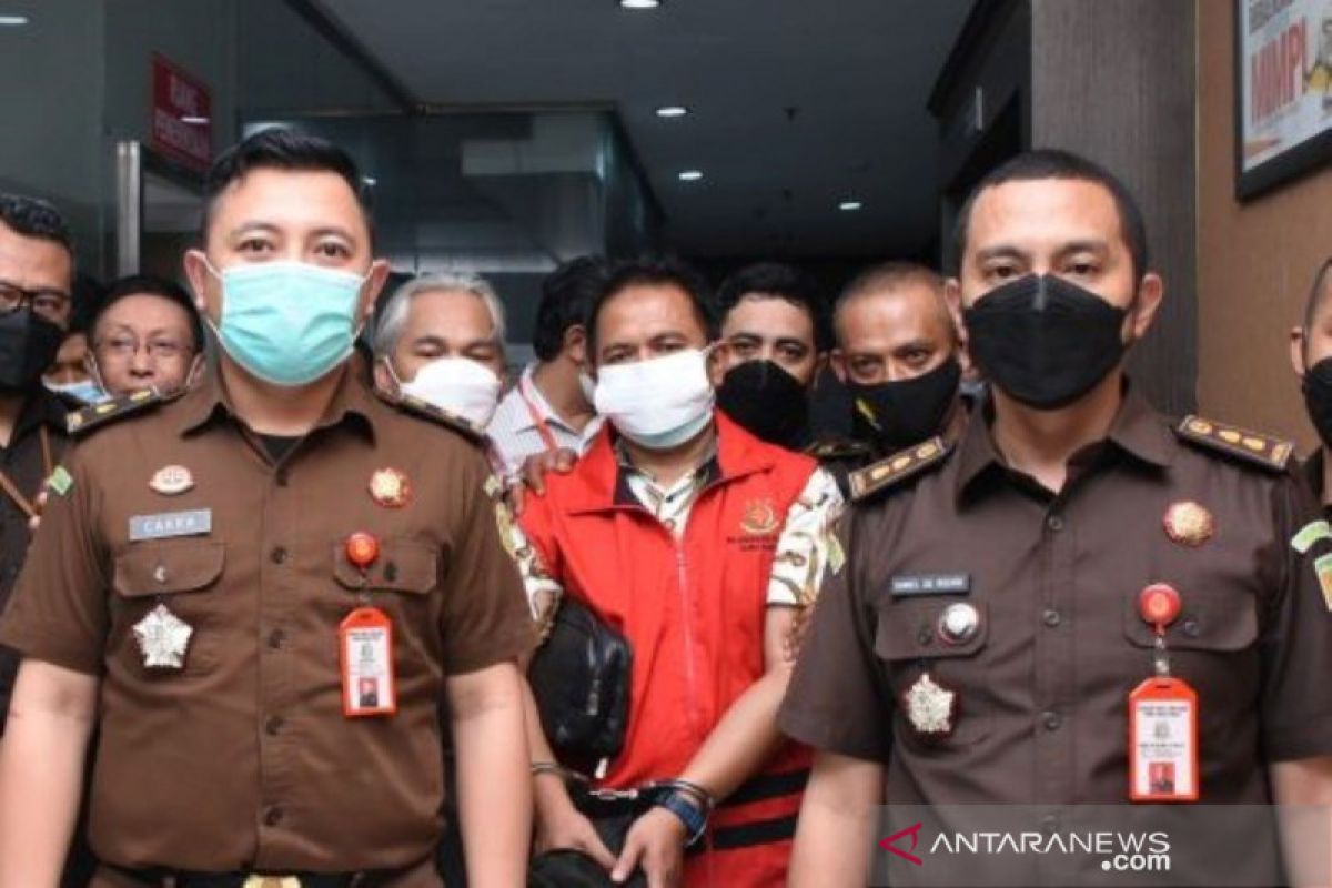 Menggemakan antikorupsi lewat tangan dingin Kejati Jawa Barat