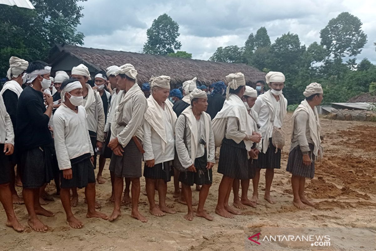 Ratusan warga Badui malam ini gelar  ritual Seba