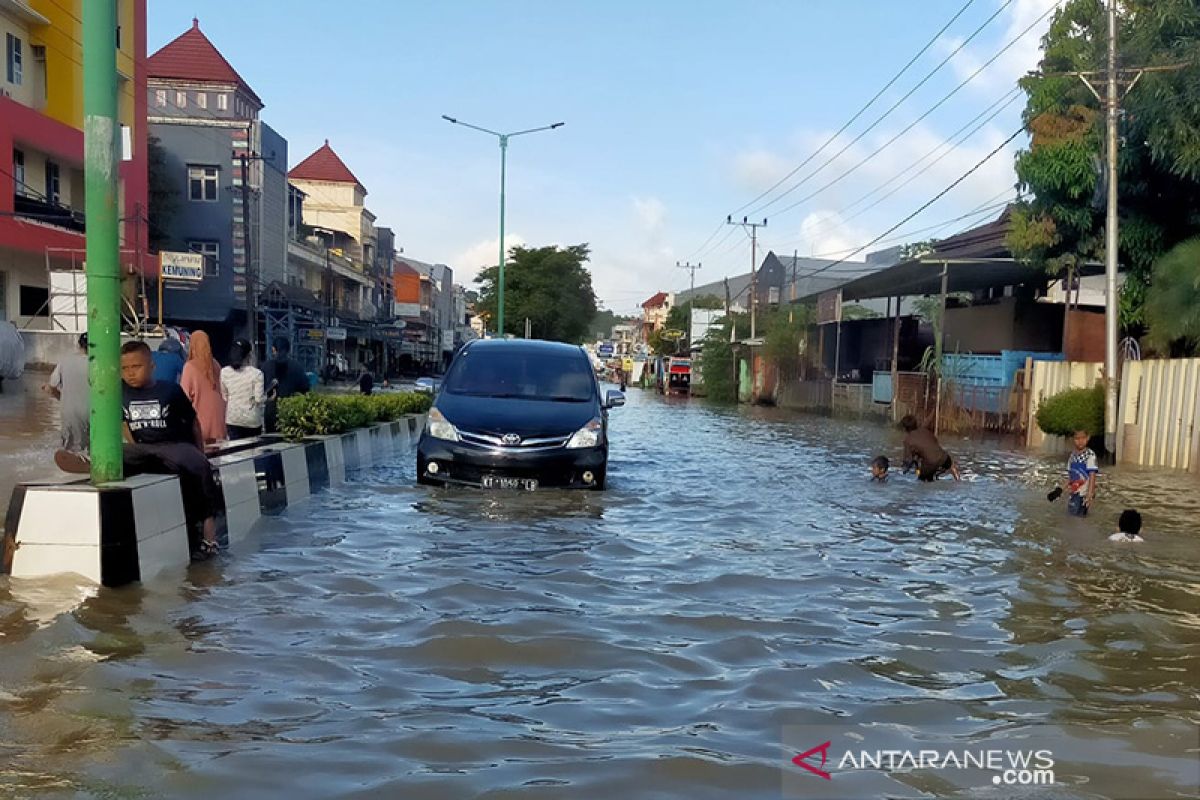 Sejumlah kawasan di Samarinda masih banjir