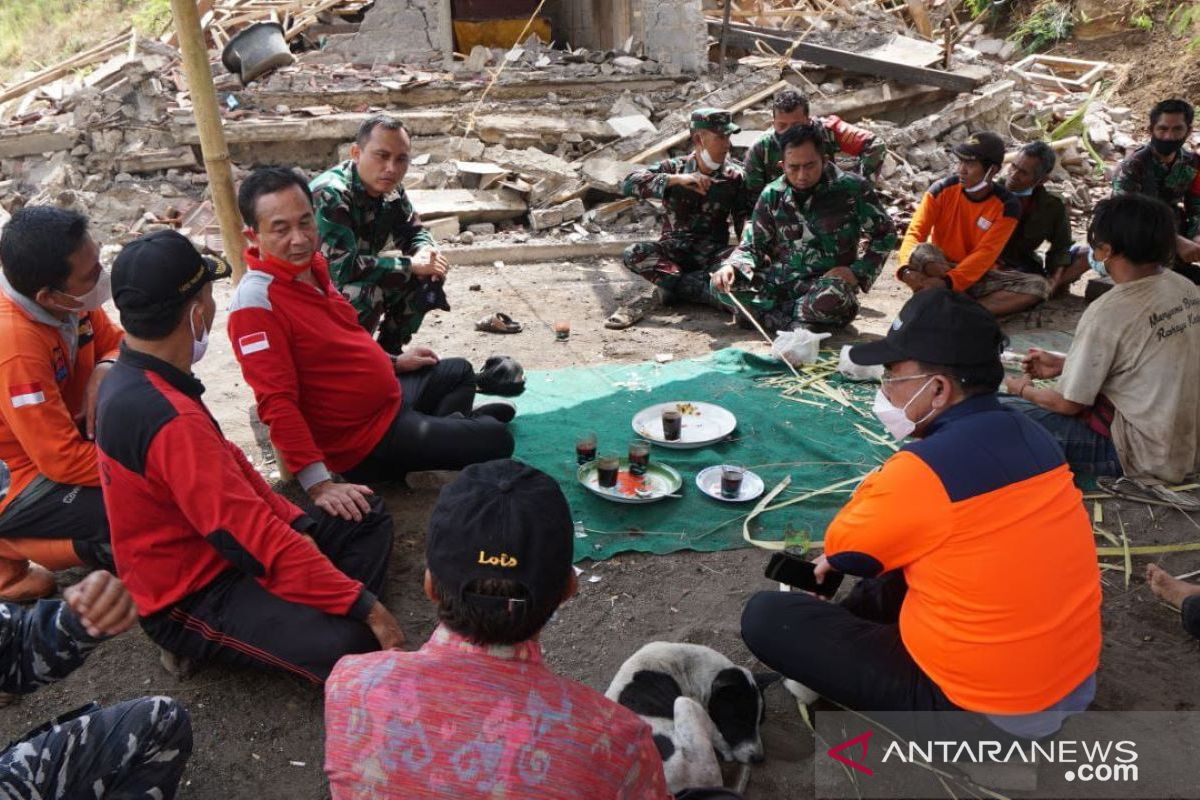 Bupati Karangasem sampakan terima kasih atas bantuan logistik korban gempa