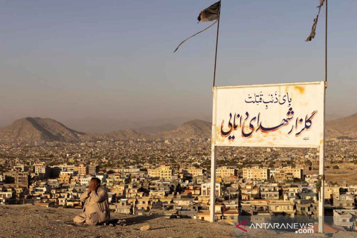 Pria bersenjata tembak mati imam masjid di Afghanistan