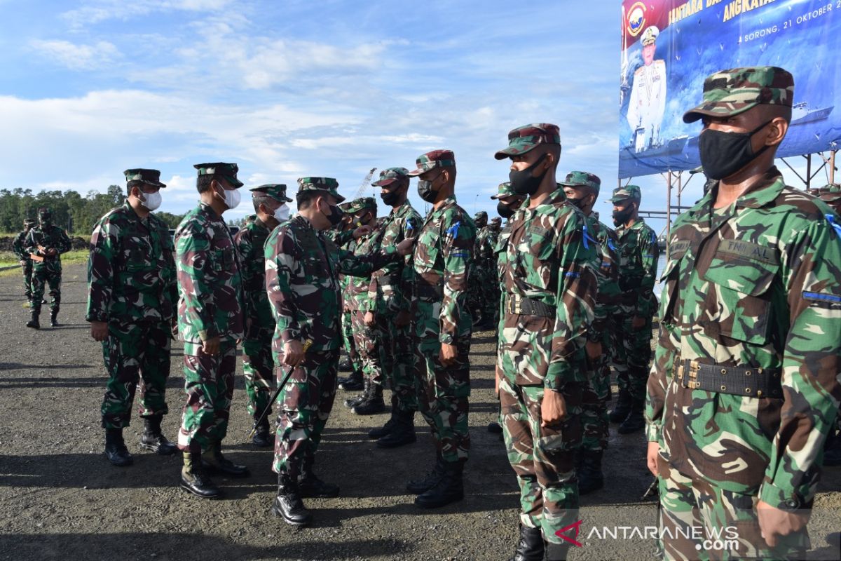 Sebanyak 249 prajurit TNI AL rekrutan Papua resmi menjalankan tugas