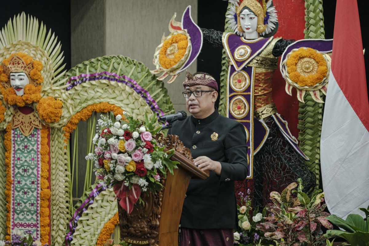 Yayasan Puri Kauhan Ubud luncurkan buku Sastra Saraswati Sewana