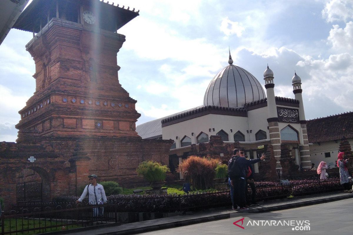 Di Kudus, pemberi uang ke pengemis ada sanksi denda