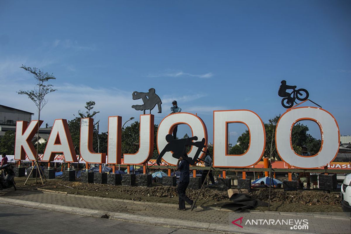 Pemkot Jakbar pastikan fasilitas prokes di taman sudah siap