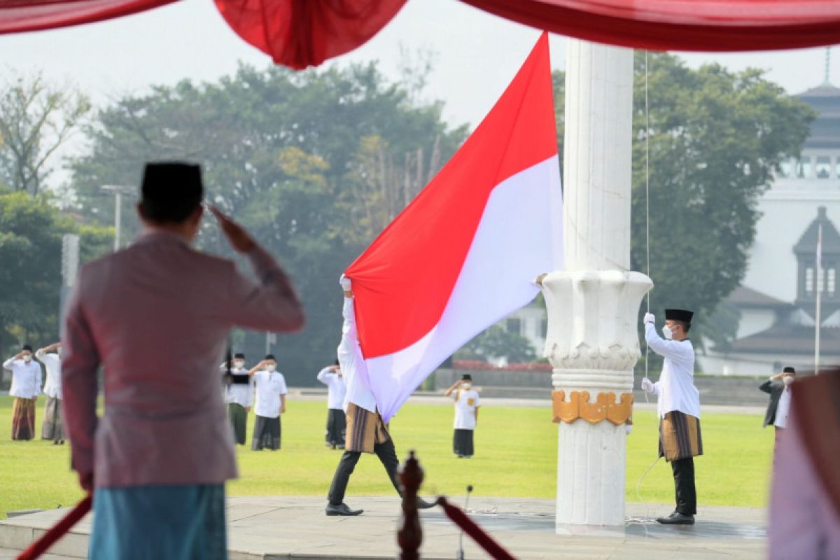 Ridwan Kamil: Banyak kiai-santri Jabar berkorban untuk NKRI