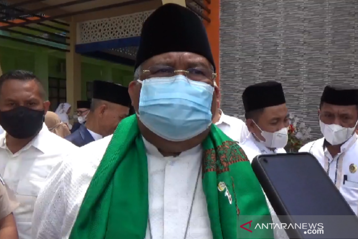 Gubernur Sulawesi Tenggara optimistis vaksinasi dapat turunkan status level PPKM