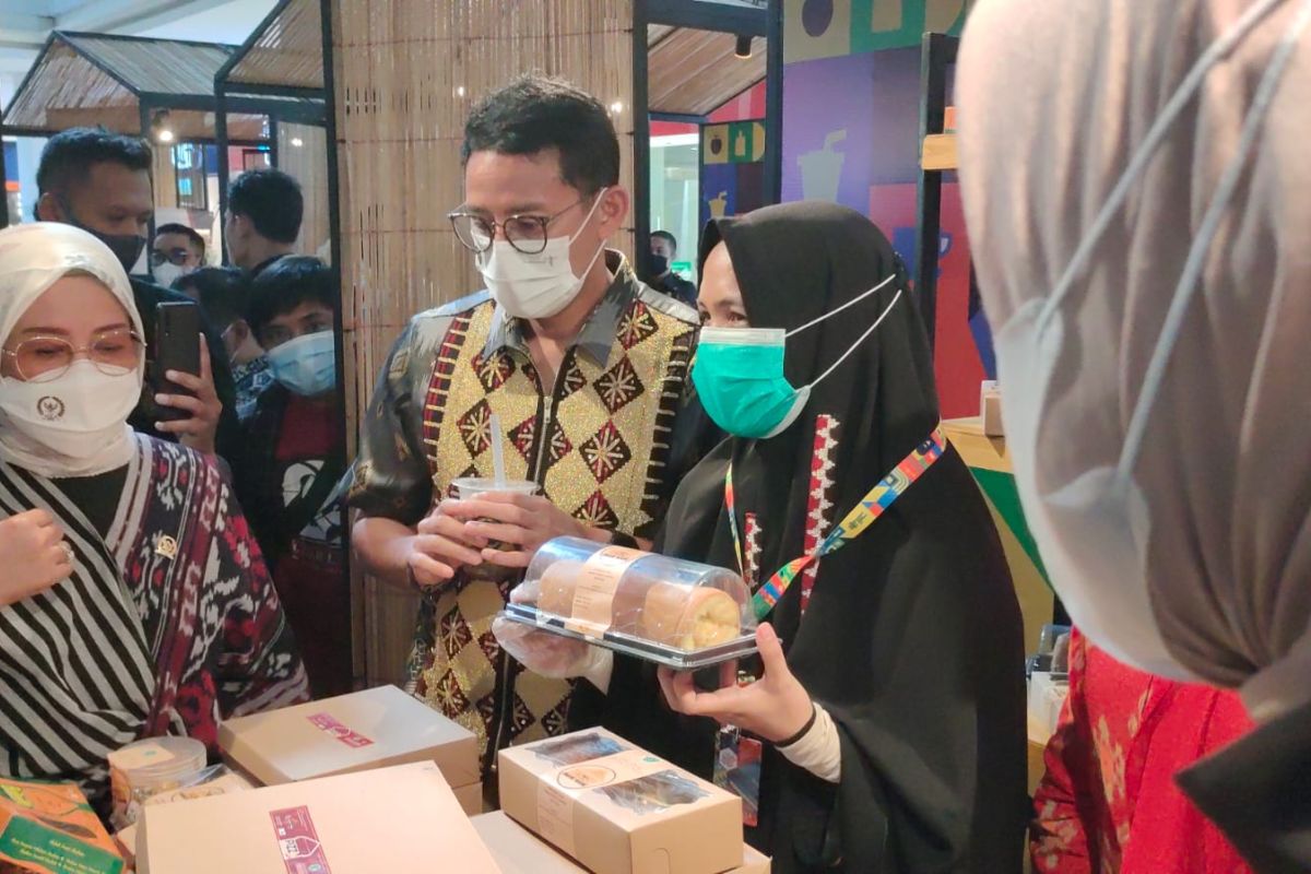 Sandiaga harap AKI  2021 edisi Lampung jadi momentum kebangkitan parekraf