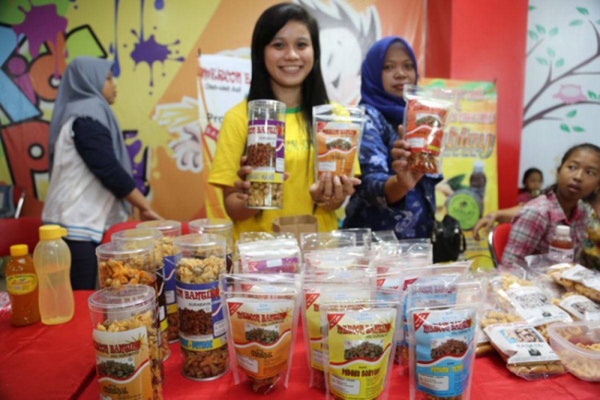 UMKM di Kota Surabaya diarahkan bisa produksi barang sendiri