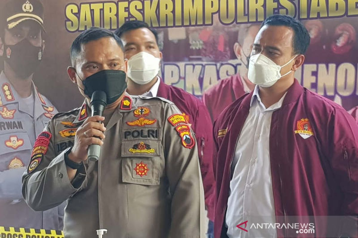 Arena judi sabung ayam di bekas gudang Marabunta Semarang diungkap polisi
