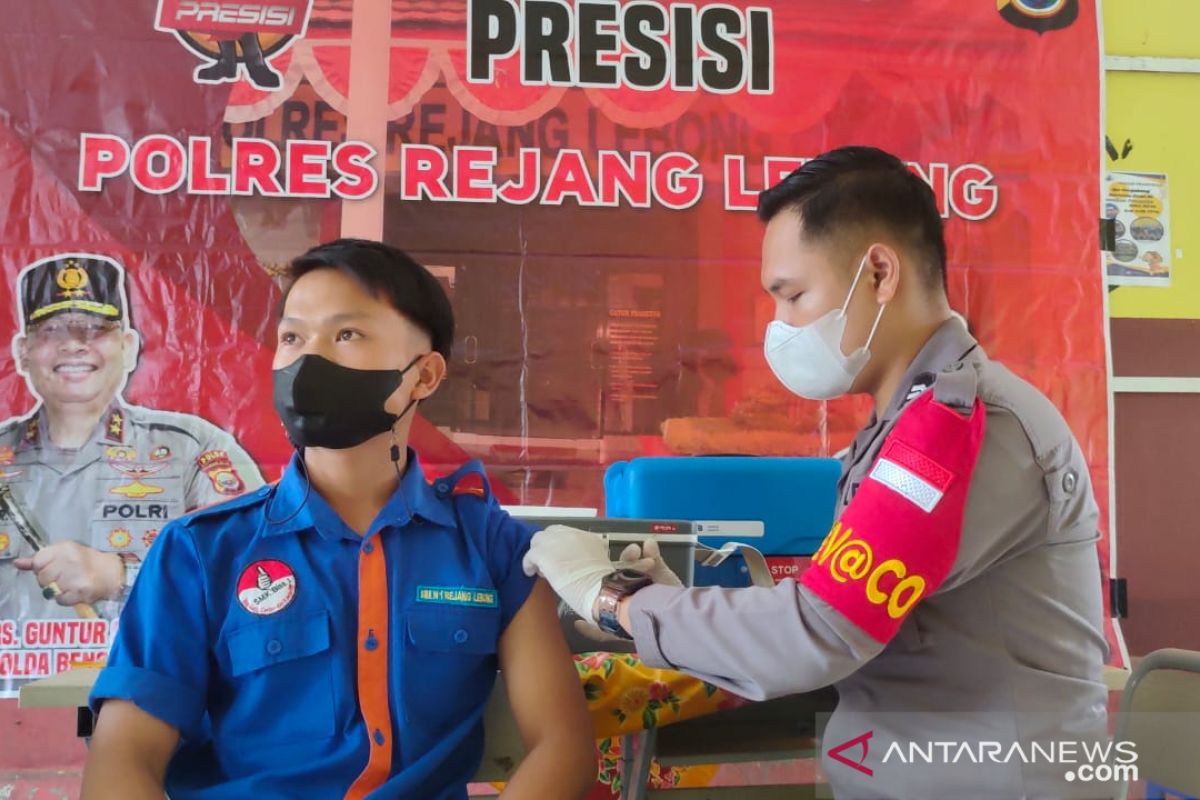 Polres Rejang Lebong gelar vaksinasi dengan sasaran siswa SMK