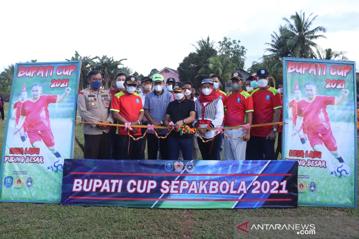 Bupati Bangka buka turnamen sepak bola 