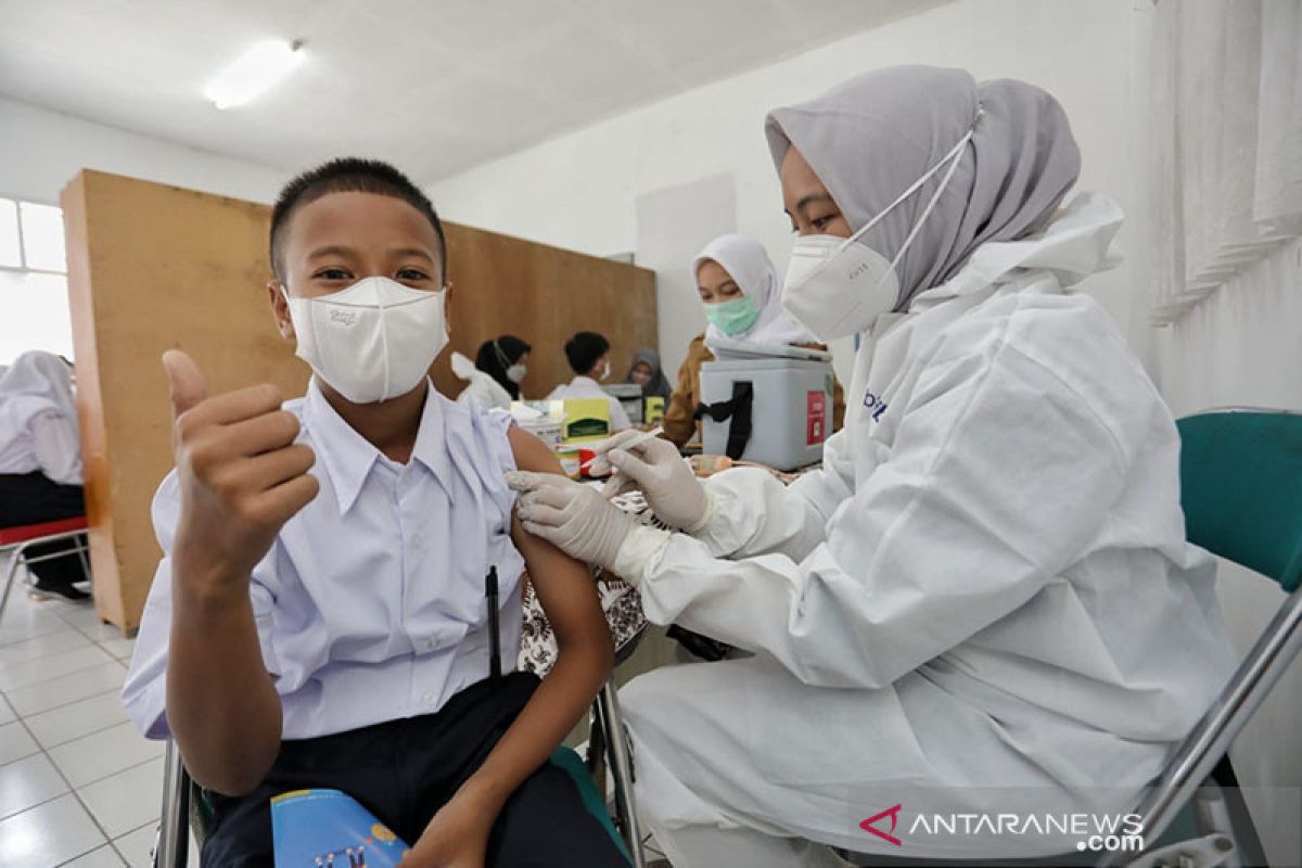 Masyarakat penerima dua dosis vaksin COVID-19 capai 68,2 juta orang