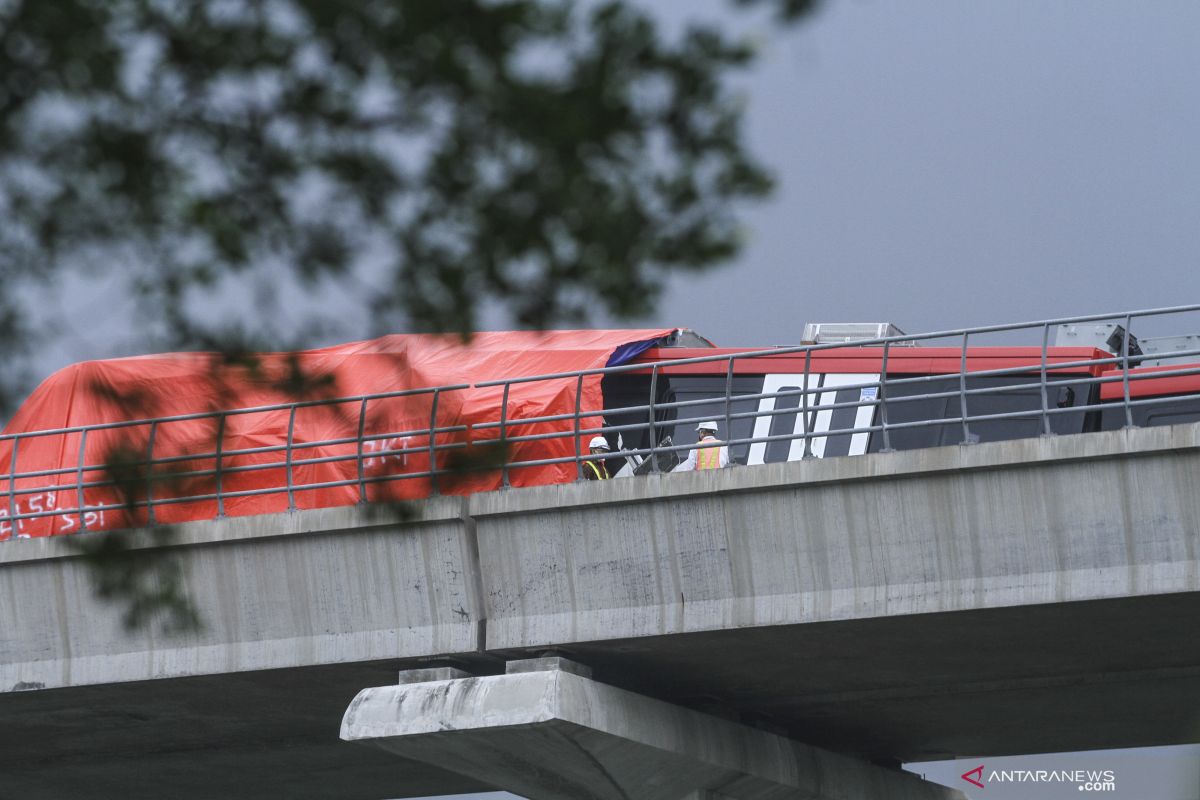 Kemenhub menyayangkan insiden tabrakan LRT Jabodebek