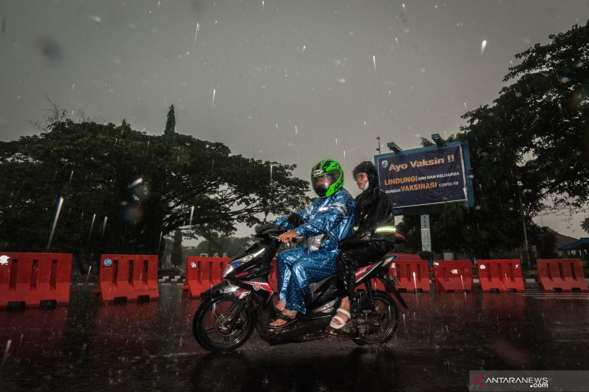 BMKG: Hujan lebat berpotensi landa sejumlah daerah