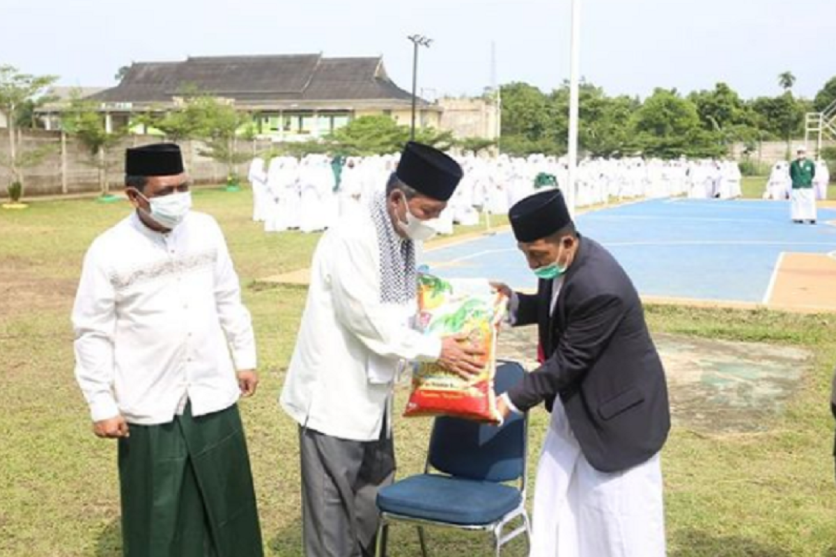 Wagub Jambi hadiri Hari Santri di Ponpes As'Ad Seberang Kota Jambi