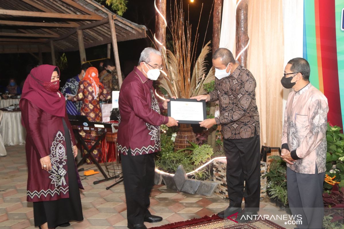 Pemkab HSS gelar malam pengantar pejabat purna tugas