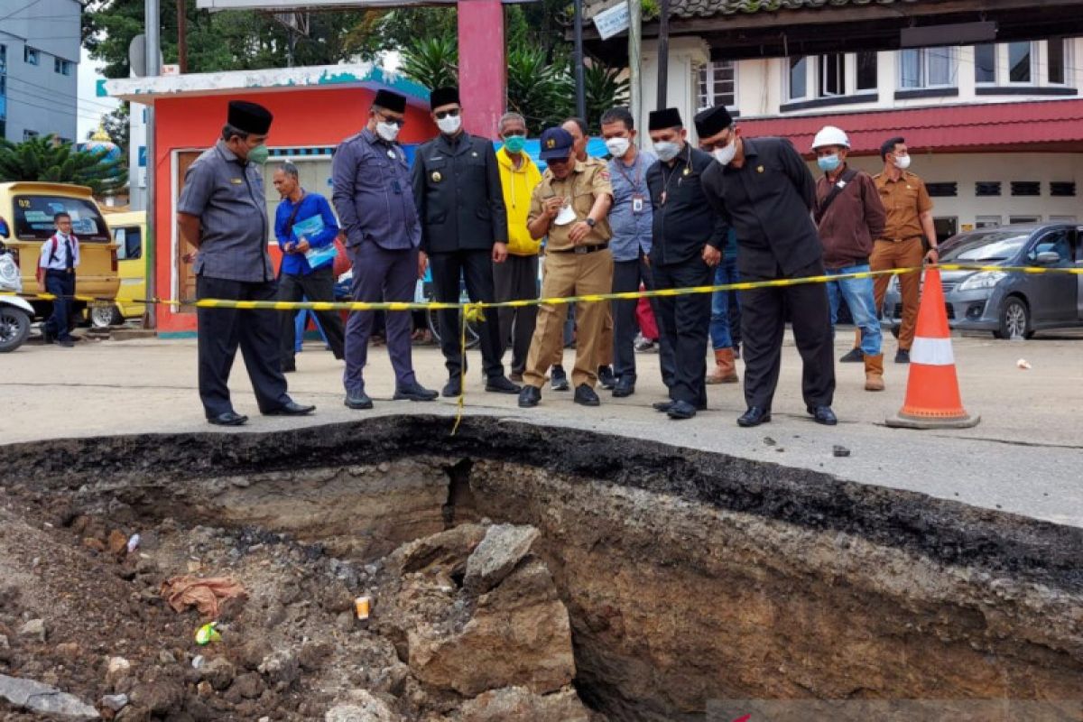 Wali Kota Bukittinggi marah dan kecewa, kenapa..?