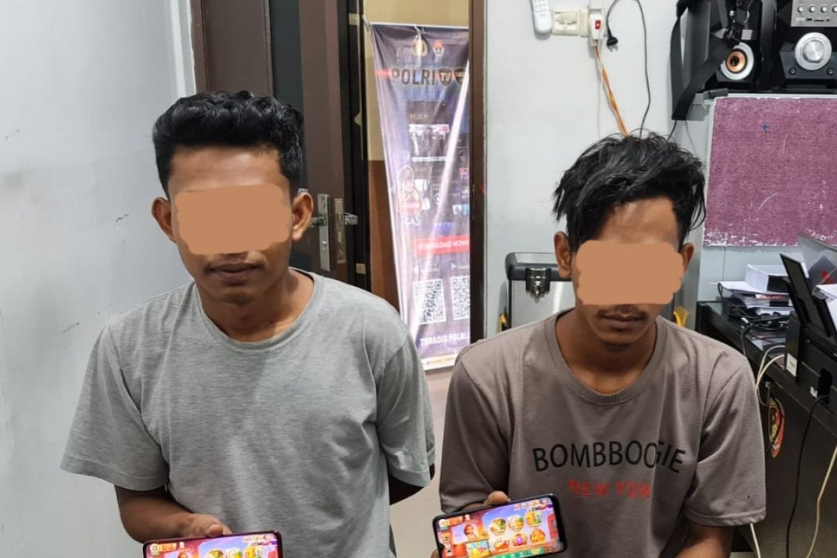 Tangkap agen chip domino, Polisi sita puluhan B chip