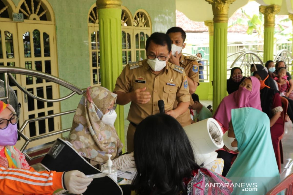 Wali Kota Metro minta camat dan lurah gencarkan vaksinasi COVID-19