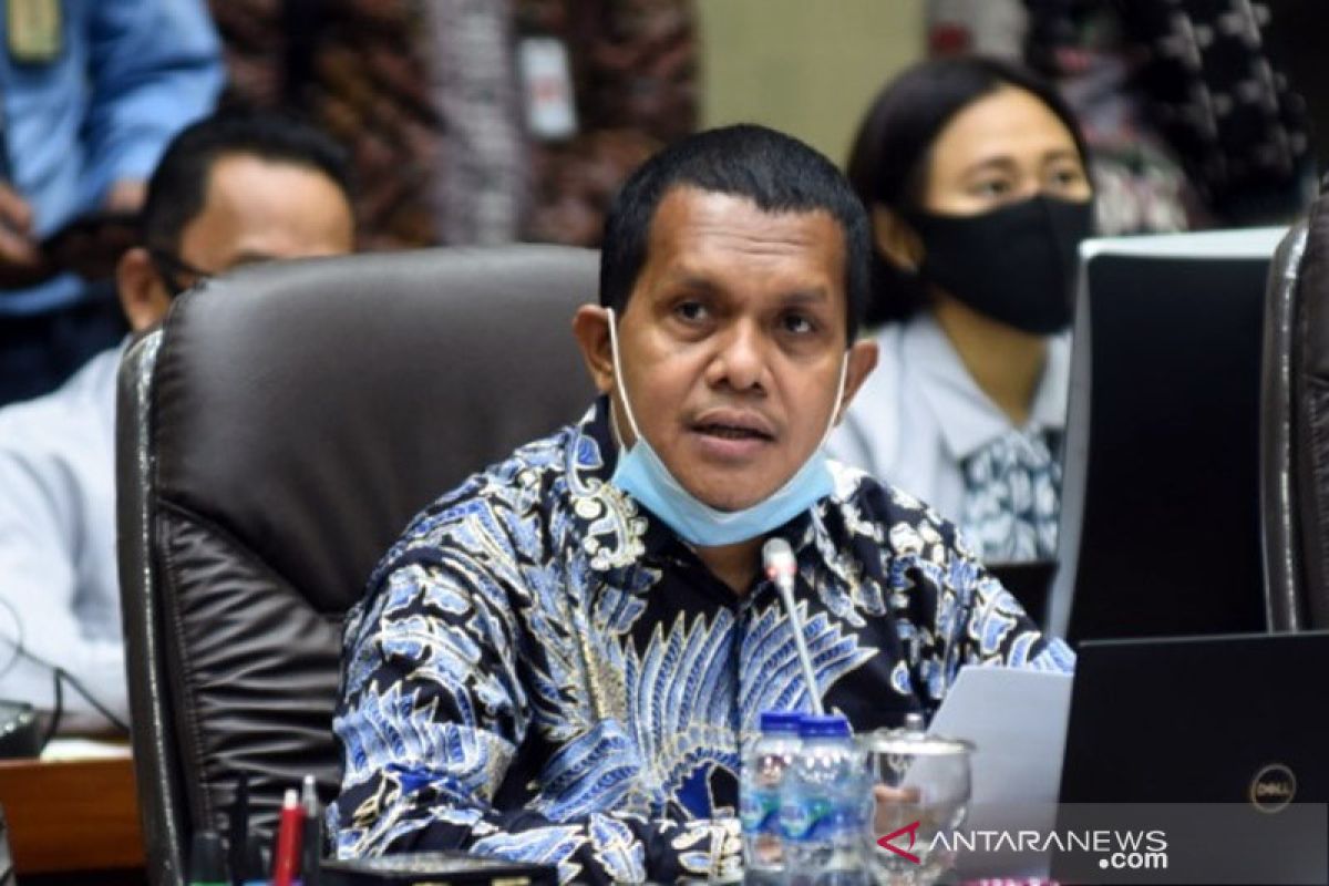 Komisi IX DPR meminta Kemenkes sosialisasikan vaksin berbayar COVID-19