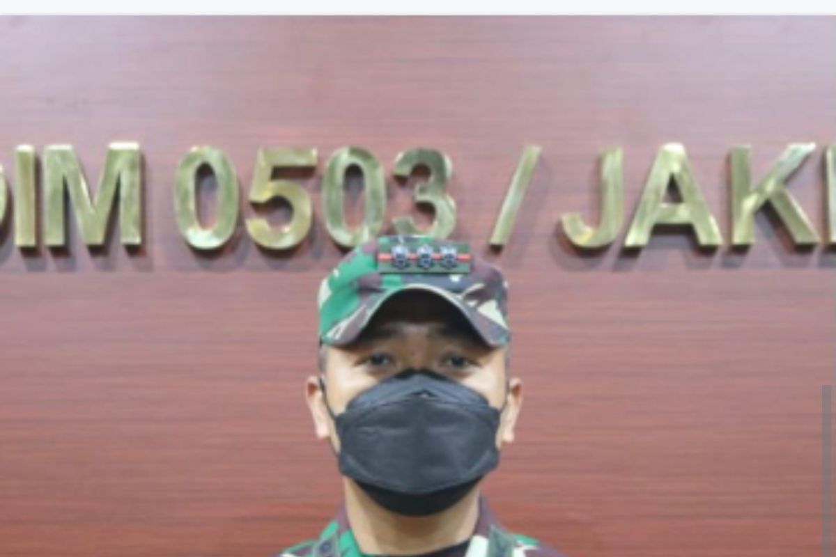 TNI bagikan BLT kepada 7.000 pedagang di Jakarta Barat