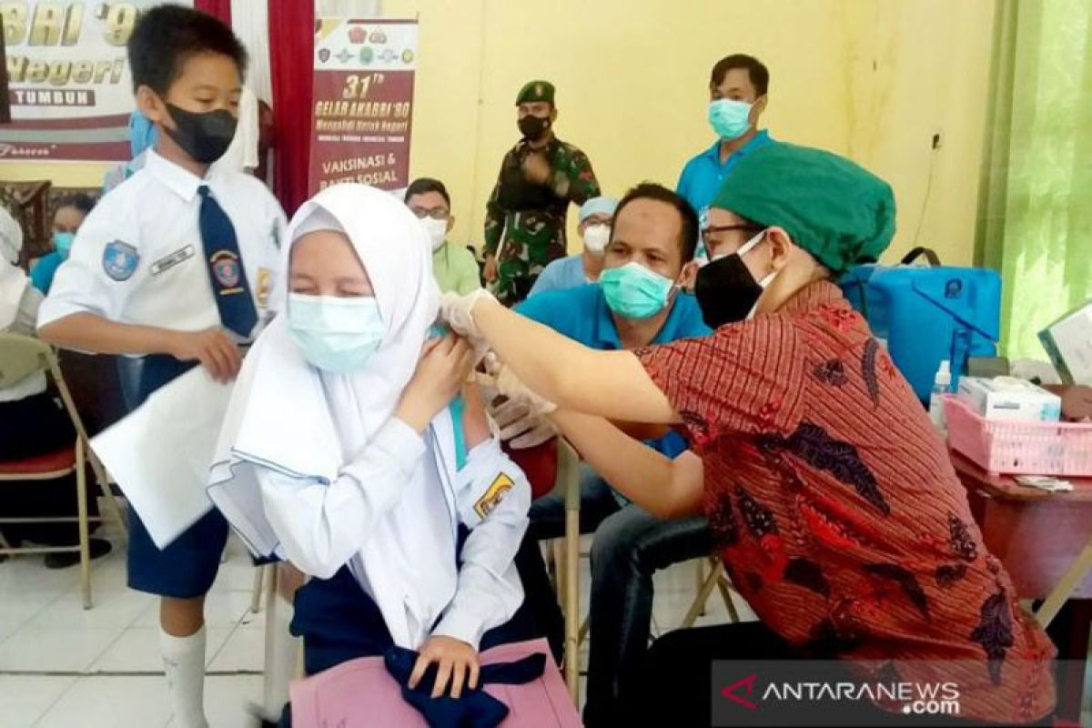 779 orang pelajar di Buntok ikuti vaksinasi COVID-19