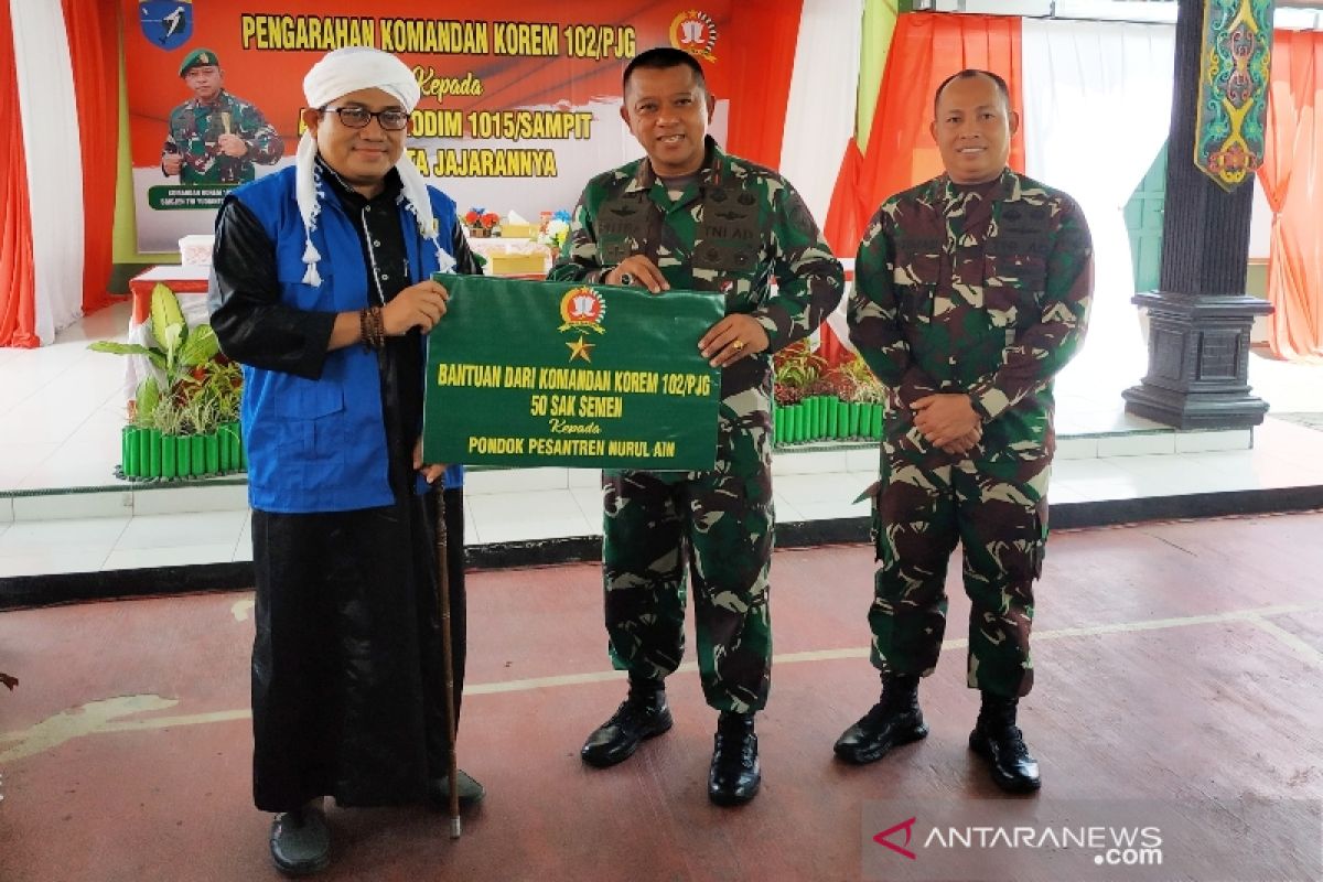 Danrem 102/Pjg ingatkan jajarannya utamakan rakyat