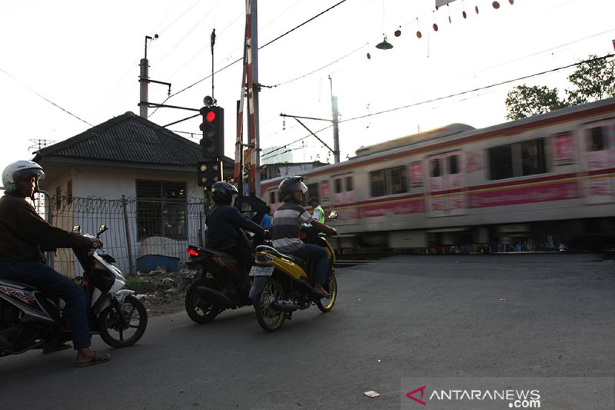 Polisi sebut perlintasan kereta di Jalan Tenaga Listrik tak berizin