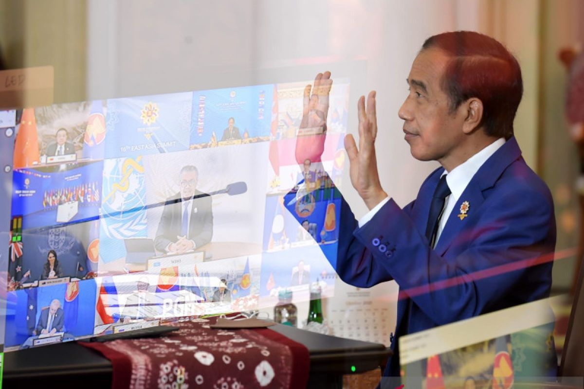 Immediately end rivalry among East Asia's major powers: Jokowi