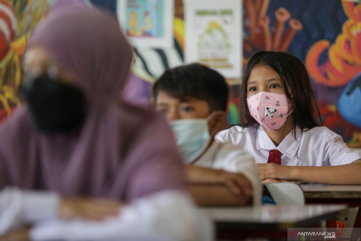 Pemkot Tangerang hentikan sementara pembelajaran tatap muka